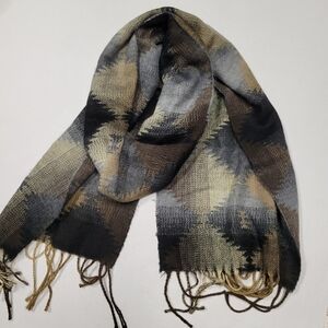 GEOFFREY BEENE PLAID SCARF MADE IN ITALY